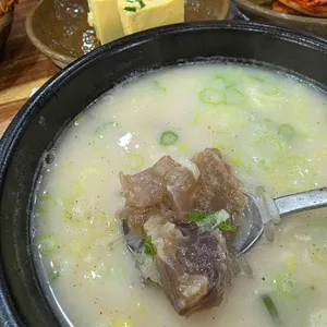 무한리필 청진동감자탕 대표 사진