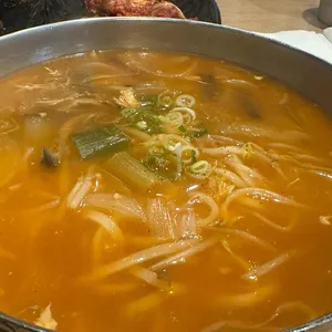 숯칼 선릉손칼국수 사진