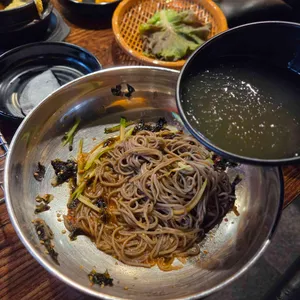 춘천 숯불 닭갈비 사진