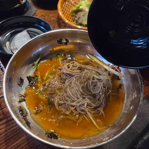 춘천 숯불 닭갈비 사진
