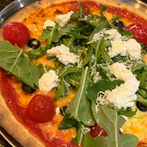 로도스 피자 사진