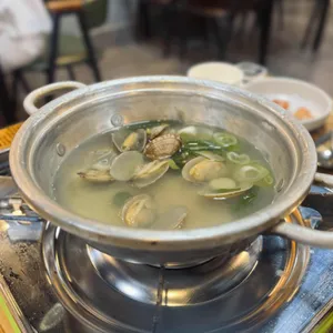 아재육팔 대표 사진