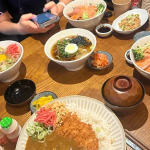 하치로돈부리 대표 사진