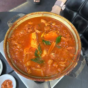 두루찌개삼대 대표 사진