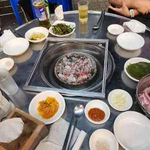불끈불끈아나고 사진