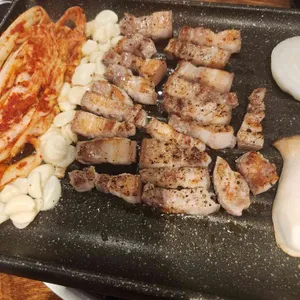 연남 흑돼지 사진