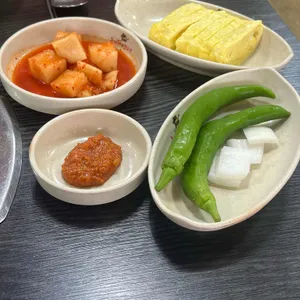 돈가네돼지찌개 대표 사진