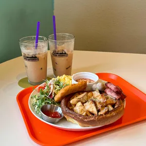 카페쓰리몽키즈 사진