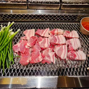 산청숯불가든 사진