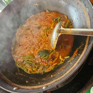 삼형제 솥뚜껑 매운탕 사진