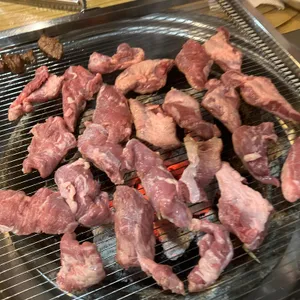 돼지세끼 대표 사진