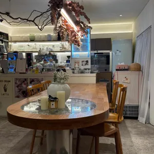 딜리스 리뷰 사진