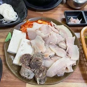 영진돼지국밥 사진