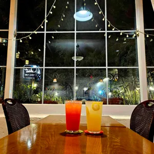 더왈츠 리뷰 사진