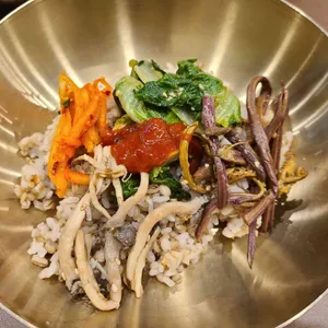 사월에보리밥과쭈꾸미 대표 사진