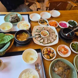 명가 연밭 대표 사진