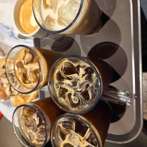 와이어드커피 리뷰 사진