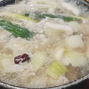 큰손닭한마리 사진