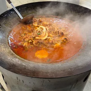 가평솥뚜껑만난닭 사진