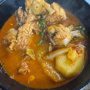 가평솥뚜껑만난닭 사진