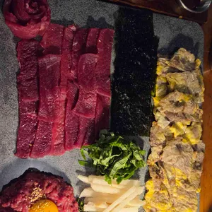 현덕육회 대표 사진