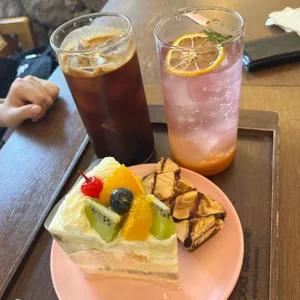 카페 굿웨더 사진