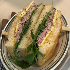 아티크 대표 사진