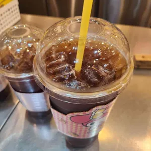 컴포즈커피 사진