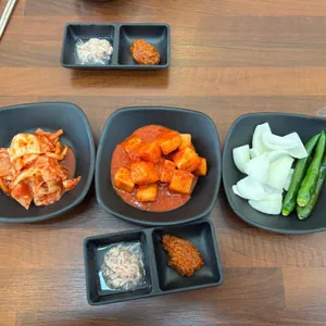 또와야지 돼지국밥 사진