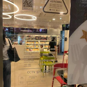크리스피크림도넛 리뷰 사진