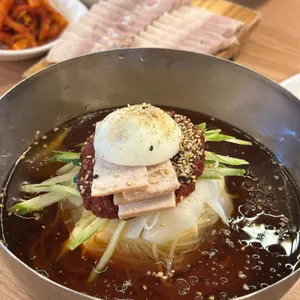 송죽 부산밀면 국밥 사진