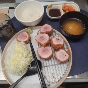 헷츠 사진 1