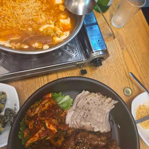 배가족발 대표 사진