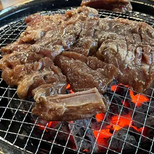 육미정 대표 사진