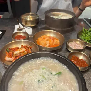 수변최고돼지국밥 롯데백화점 사진