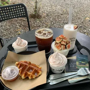 몽라브 대표 사진