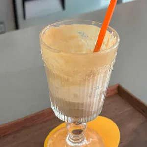 5PM sunset hour 사진