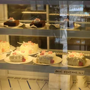 커들리하우스 리뷰 사진