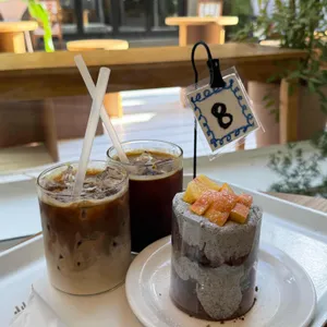 커피 벌스데이 사진