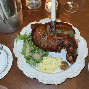 트와Trois 대표 사진