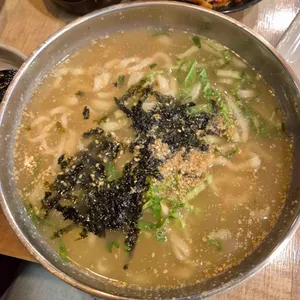 맷돌손칼국수 사진