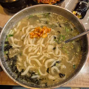 맷돌손칼국수 사진