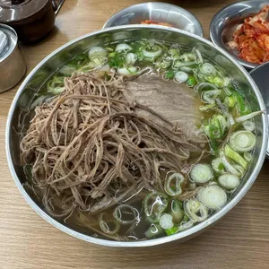 이서냉면 사진