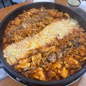 장인닭갈비 대표 사진