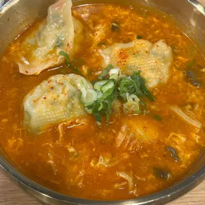 고석환손만두전골 사진