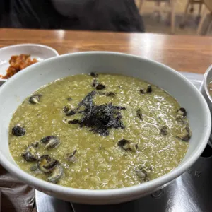 돌담할망 톳 보말 칼국수 대표 사진