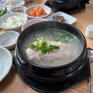 명가삼계탕 사진