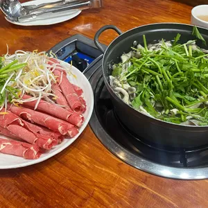 담은샤브칼국수 사진