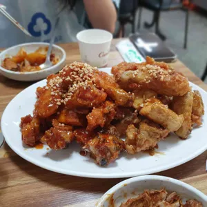 효명통닭 사진
