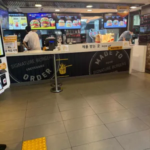 맥도날드 리뷰 사진